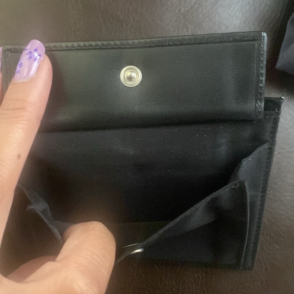 Prada Wallet - Picture 7 of 9